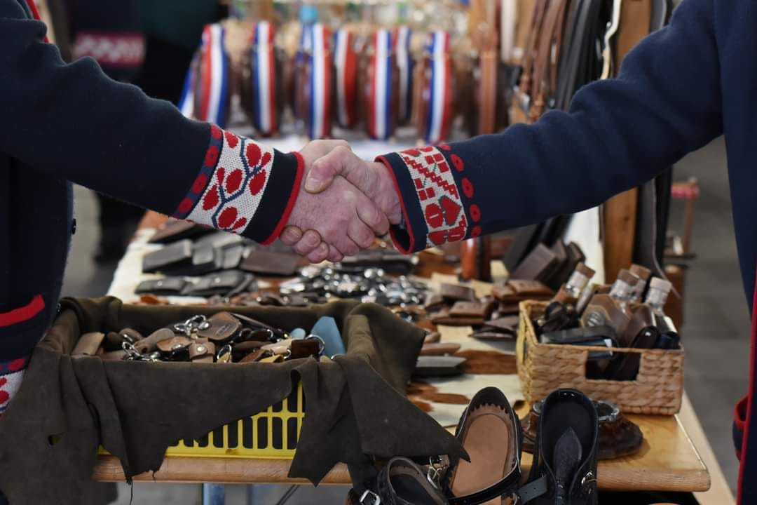 SAJAM%20ZLATNE%20NITI